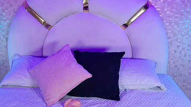 emily greco online show from January 2026 07:28:02 PM