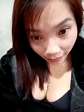 yeutinh00 online show from February 2026 05:55:02 AM