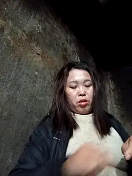 dakota-kis online show from January 2026 01:33:01 AM