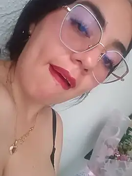 VelourNyx online show from May 2026 09:55:01 PM