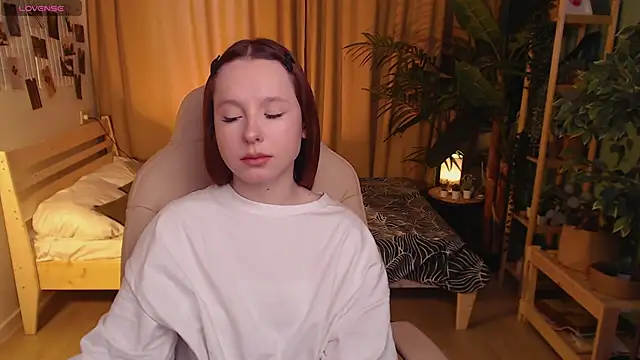 Snapshot of Haya_Harareet chatting on February 2026 08:04:02 AM Haya Harareet online show from February 2026 08:04:02 AM