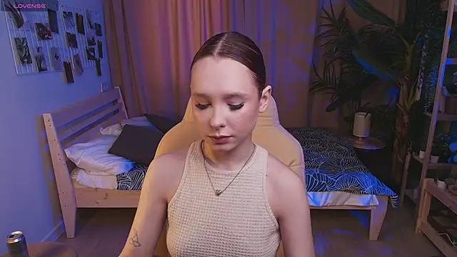 Snapshot of Haya_Harareet chatting on March 2026 07:53:01 AM Haya Harareet online show from March 2026 07:53:01 AM