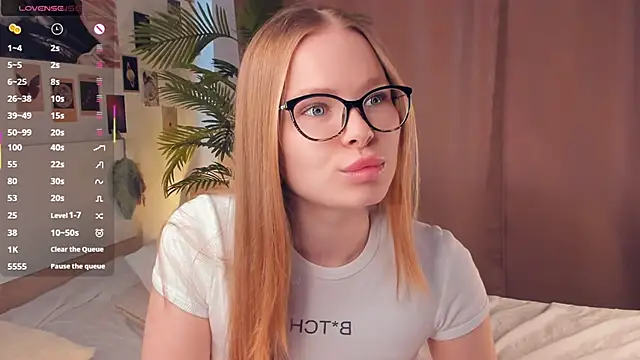 Snapshot of Icehoneybyte chatting on March 2026 07:01:01 AM Icehoneybyte online show from March 2026 07:01:01 AM