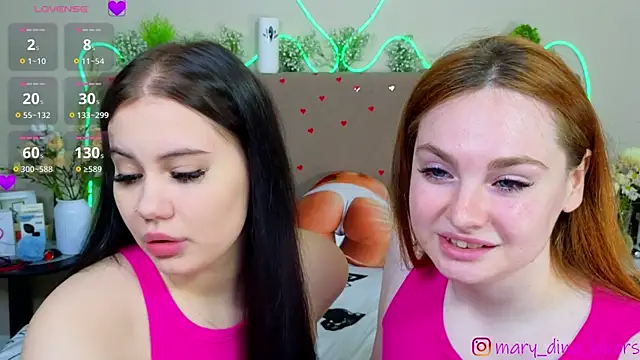 Snapshot of Mary_Dina chatting on April 2026 03:15:01 AM Mary Dina online show from April 2026 03:15:01 AM