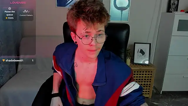 Snapshot of Tomas_Norton chatting on March 2026 08:30:02 PM Tomas Norton online show from March 2026 08:30:02 PM