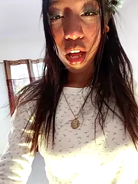 DAMMLEYLA online show from February 2026 02:54:01 PM