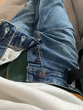 Snapshot of sexyschiavo chatting on March 2026 04:32:01 PM sexyschiavo online show from March 2026 04:32:01 PM