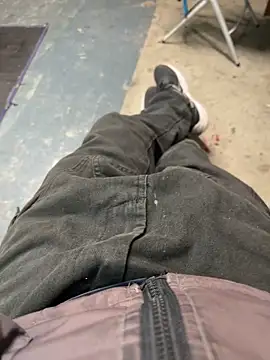 Snapshot of sexyschiavo chatting on April 2026 04:48:02 PM sexyschiavo online show from April 2026 04:48:02 PM