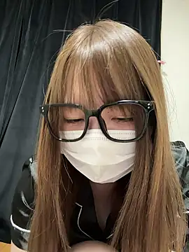 Snapshot of rena__snow chatting on April 2026 09:18:01 AM rena snow online show from April 2026 09:18:01 AM