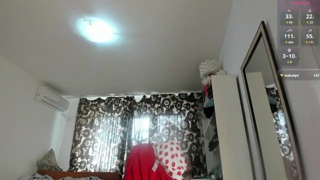 Snapshot of fancy_casssie chatting on April 2026 01:41:02 PM fancy casssie online show from April 2026 01:41:02 PM