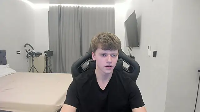 Snapshot of bonekoambalabu chatting on February 2026 05:13:02 PM bonekoambalabu online show from February 2026 05:13:02 PM