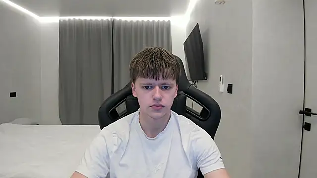 Snapshot of bonekoambalabu chatting on April 2026 06:57:01 PM bonekoambalabu online show from April 2026 06:57:01 PM