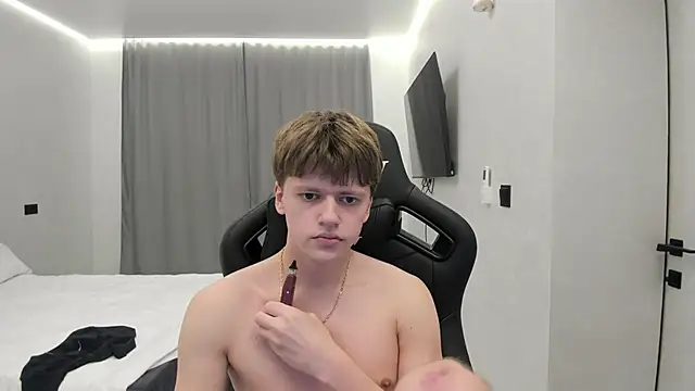 Snapshot of bonekoambalabu chatting on April 2026 09:39:33 PM bonekoambalabu online show from April 2026 09:39:33 PM