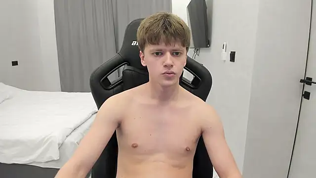 Snapshot of bonekoambalabu chatting on April 2026 07:58:01 PM bonekoambalabu online show from April 2026 07:58:01 PM