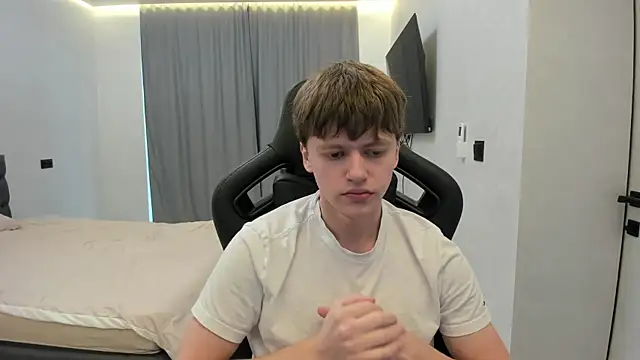 Snapshot of bonekoambalabu chatting on April 2026 12:40:02 PM bonekoambalabu online show from April 2026 12:40:02 PM