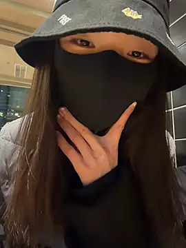 Snapshot of ZJbaby chatting on March 2026 01:00:01 PM ZJbaby online show from March 2026 01:00:01 PM