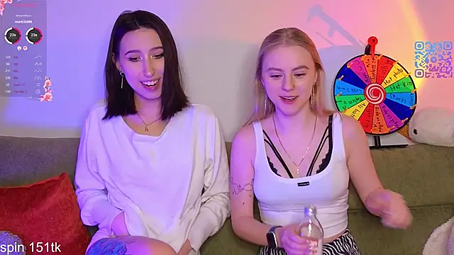 Mimipaws online show from February 2026 09:01:01 PM