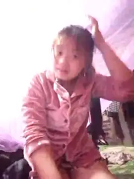 Snapshot of _Bong_02 chatting on March 2026 11:59:01 AM Bong 02 online show from March 2026 11:59:01 AM