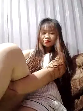 Snapshot of _Bong_02 chatting on April 2026 01:29:02 PM Bong 02 online show from April 2026 01:29:02 PM