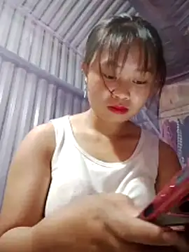 Snapshot of _Bong_02 chatting on April 2026 11:51:01 PM Bong 02 online show from April 2026 11:51:01 PM