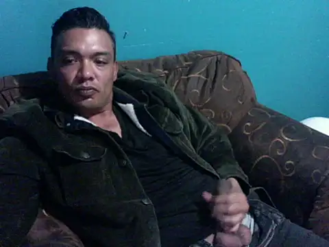 Snapshot of latinomoreno95 chatting on April 2026 01:49:01 AM latinomoreno95 online show from April 2026 01:49:01 AM