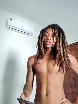 InfernalHazze online show from February 2026 01:02:01 AM