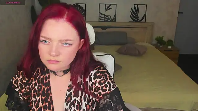 Snapshot of Gloria_Gordon chatting on April 2026 05:46:02 PM Gloria Gordon online show from April 2026 05:46:02 PM