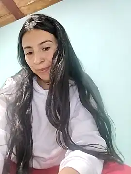 Snapshot of Emily_Gree chatting on March 2026 03:24:02 AM Emily Gree online show from March 2026 03:24:02 AM