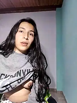 Snapshot of Emily_Gree chatting on March 2026 03:41:02 AM Emily Gree online show from March 2026 03:41:02 AM