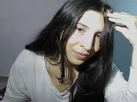 Snapshot of Emily_Gree chatting on April 2026 12:54:02 AM Emily Gree online show from April 2026 12:54:02 AM