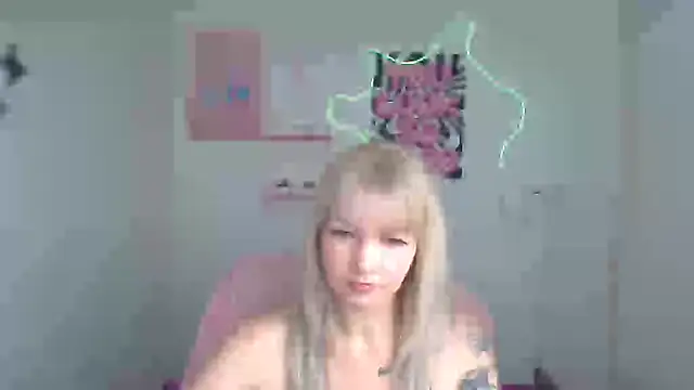 Madonna Fire online show from February 2026 01:20:01 PM