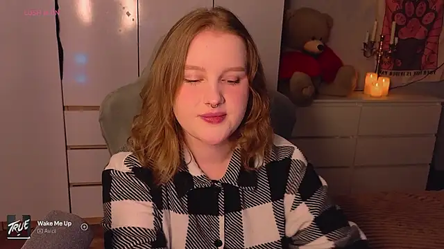 Snapshot of Ol1via chatting on March 2026 01:24:01 AM Ol1via online show from March 2026 01:24:01 AM