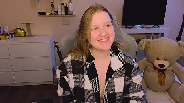 Snapshot of Ol1via chatting on March 2026 01:16:02 PM Ol1via online show from March 2026 01:16:02 PM