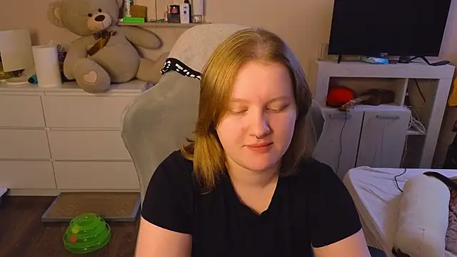 Snapshot of Ol1via chatting on April 2026 03:23:02 AM Ol1via online show from April 2026 03:23:02 AM