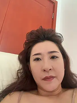 Jingjingxiang-520 online show from June 2026 01:43:01 AM