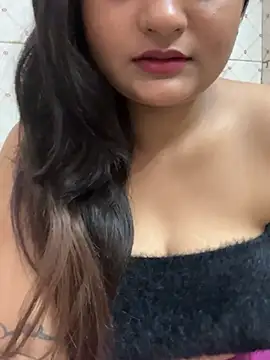 Snapshot of Curvy_Anaya chatting on March 2026 05:46:02 AM Curvy Anaya online show from March 2026 05:46:02 AM