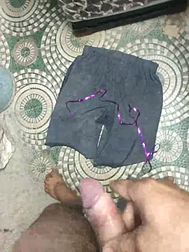 Snapshot of sevanty77 chatting on March 2026 12:15:01 AM sevanty77 online show from March 2026 12:15:01 AM