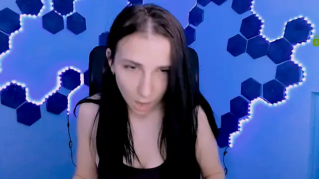 sweetie chloe  online show from April 2026 08:56:01 AM