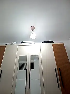 Snapshot of Dariralf chatting on March 2026 12:30:02 AM Dariralf online show from March 2026 12:30:02 AM