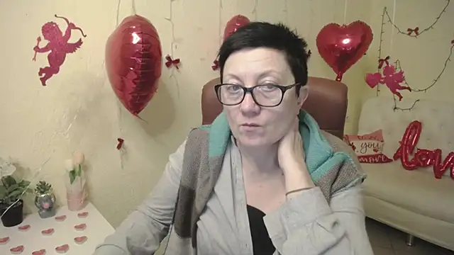 EmilyL0ve online show from February 2026 02:53:01 AM