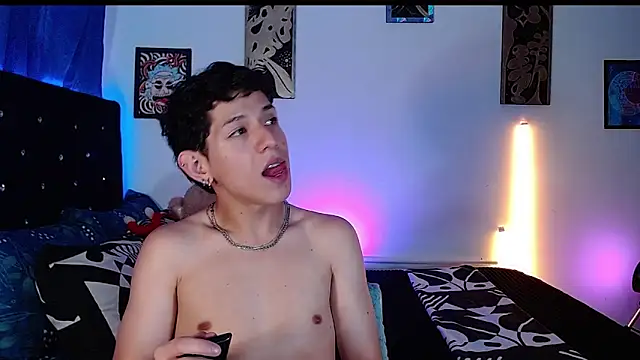 Snapshot of yorsamm_smit chatting on March 2026 12:39:02 AM yorsamm smit online show from March 2026 12:39:02 AM