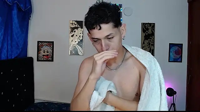 Snapshot of yorsamm_smit chatting on March 2026 02:37:01 AM yorsamm smit online show from March 2026 02:37:01 AM