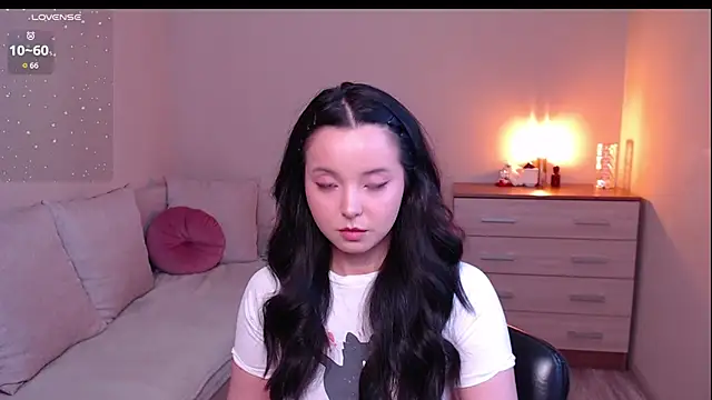 Snapshot of lia_hetty chatting on April 2026 02:11:02 PM lia hetty online show from April 2026 02:11:02 PM