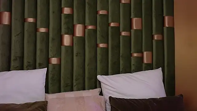 AmeliaAngel online show from December 2024 07:37:02 AM