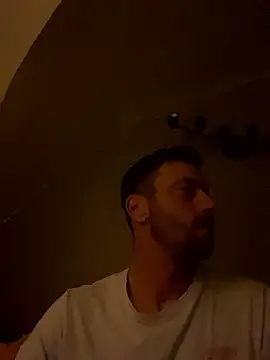 Snapshot of SwAnCHo chatting on January 2026 12:49:02 AM SwAnCHo online show from January 2026 12:49:02 AM