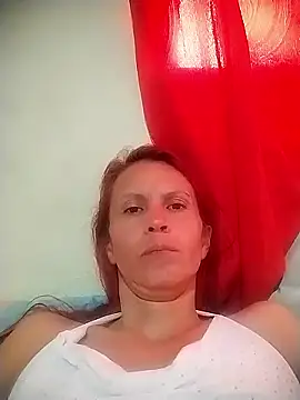 cintia love online show from January 2026 06:44:02 PM