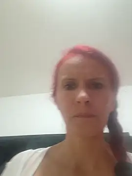 Snapshot of cintia_love chatting on April 2026 09:20:02 PM cintia love online show from April 2026 09:20:02 PM