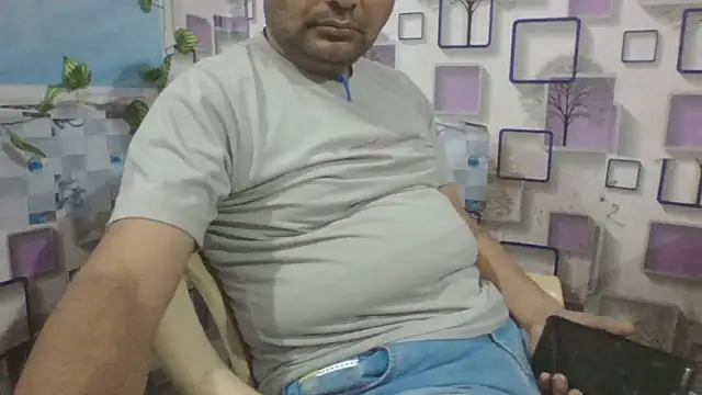 KUMA 500 online show from January 2026 01:21:02 AM