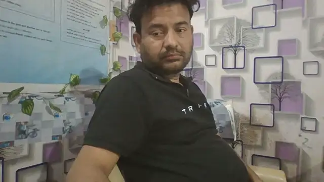 KUMA 500 online show from February 2026 02:01:02 AM