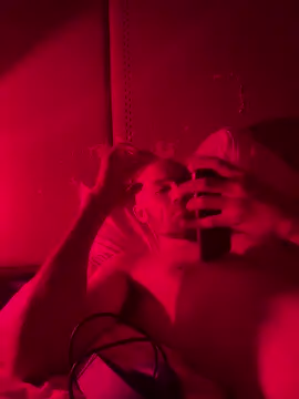 Snapshot of cloudyplay661 chatting on March 2026 12:54:02 PM cloudyplay661 online show from March 2026 12:54:02 PM